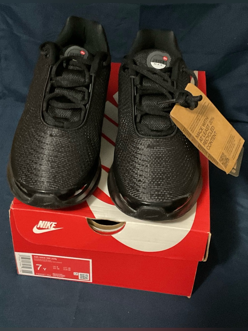 Nike Air Max DN (GS) Triple Black Men’s 7Y/8.5 Women’s New w/ Box #64 - Picture 6 of 9